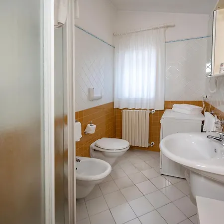 Aparthotel Carlotta Lido